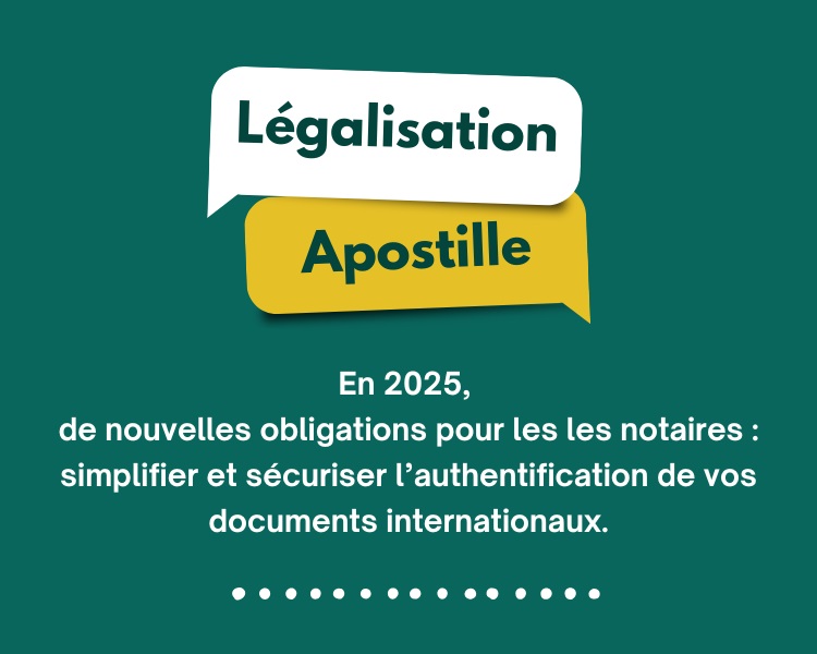 Notaire accompagnant un client pour des démarches juridiques internationales